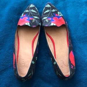 Joie flats